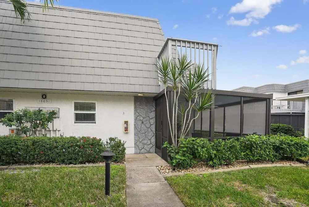 Relaxing 2br Fort Myers Getaway Near Beaches 2 Bedroom Apts