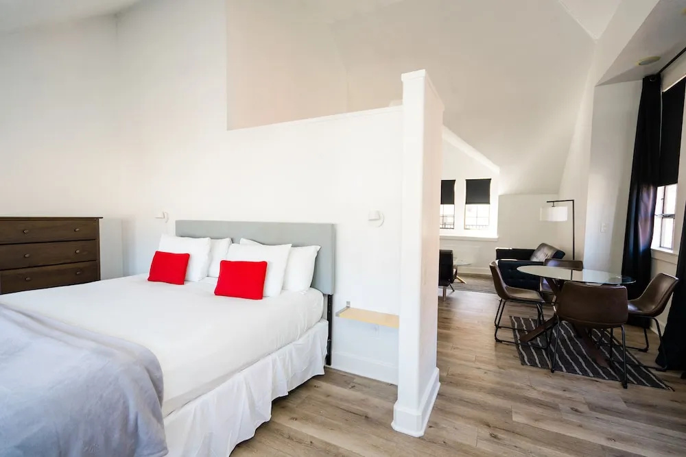 Premium room