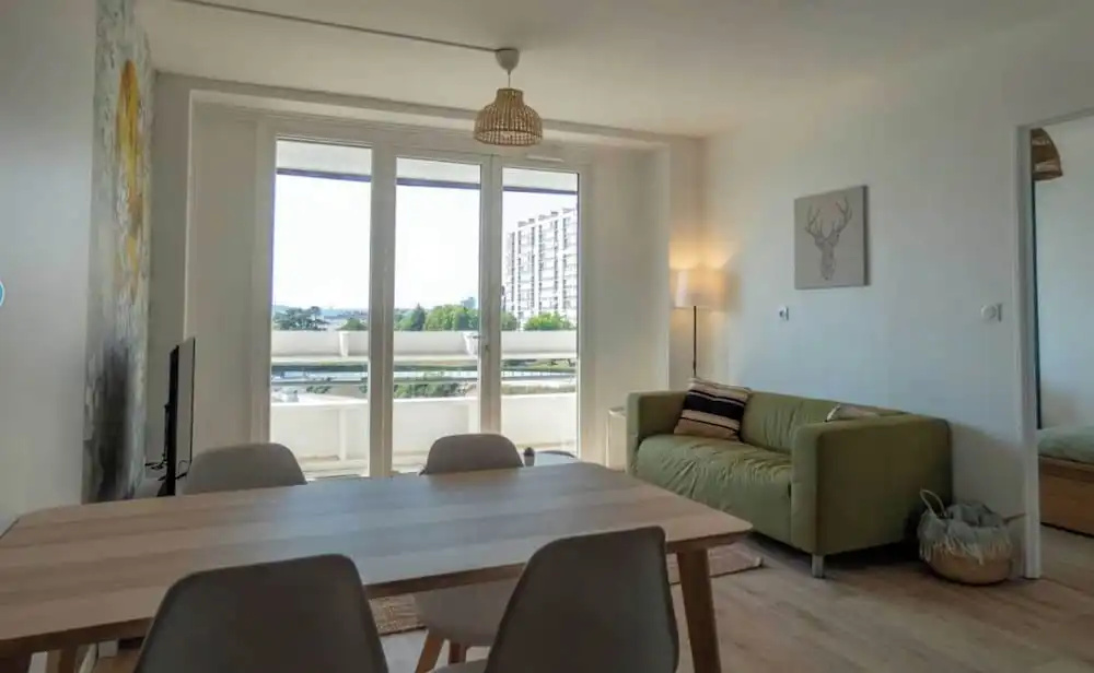 Voir la photo 3 — Private Room in a Shared Apartment - Bron