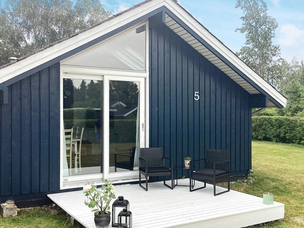 6 Person Holiday Home in Vaeggerlose