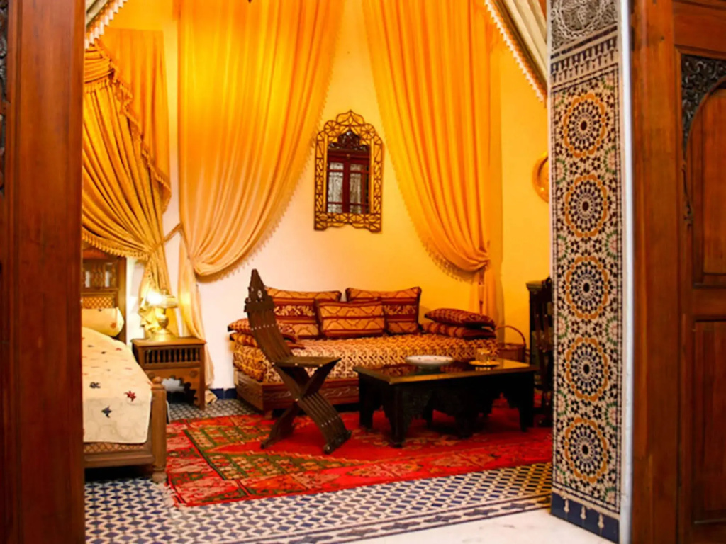 Riad Louna - Général