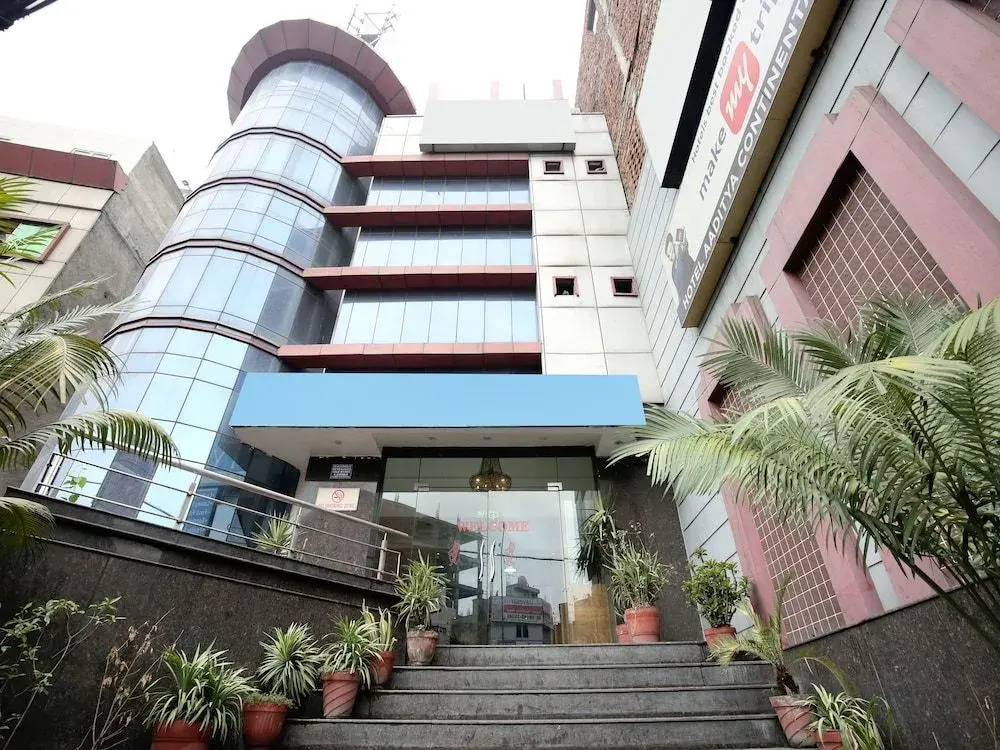 OYO Rooms Hussainpura Bridge