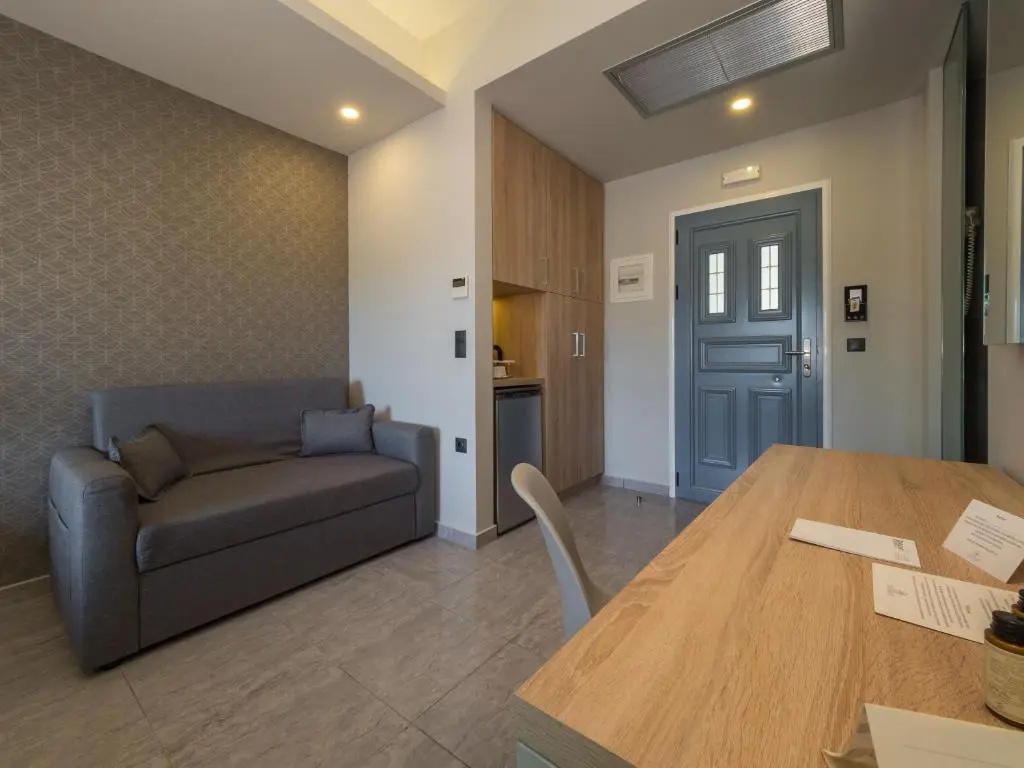 Deluxe Triple room with sea view