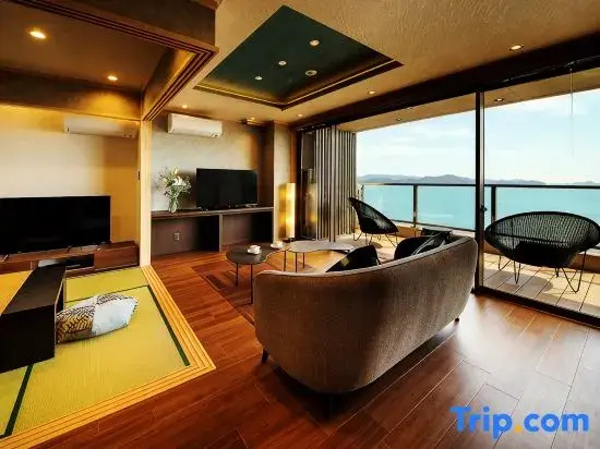 Luxury Suite