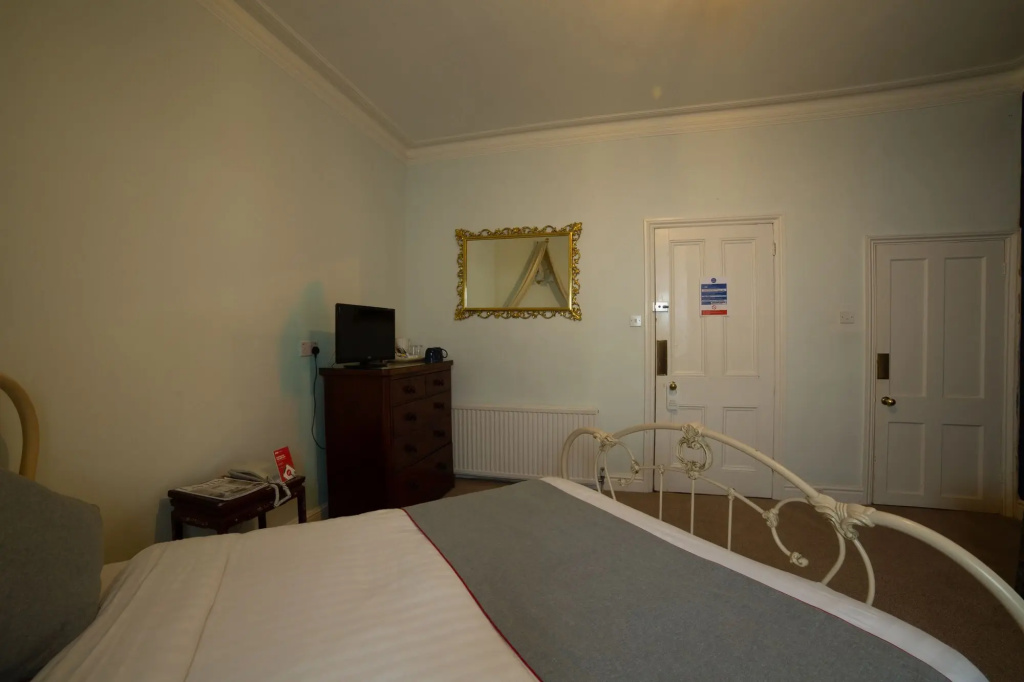 Fines Bayliwick Hotel - Général