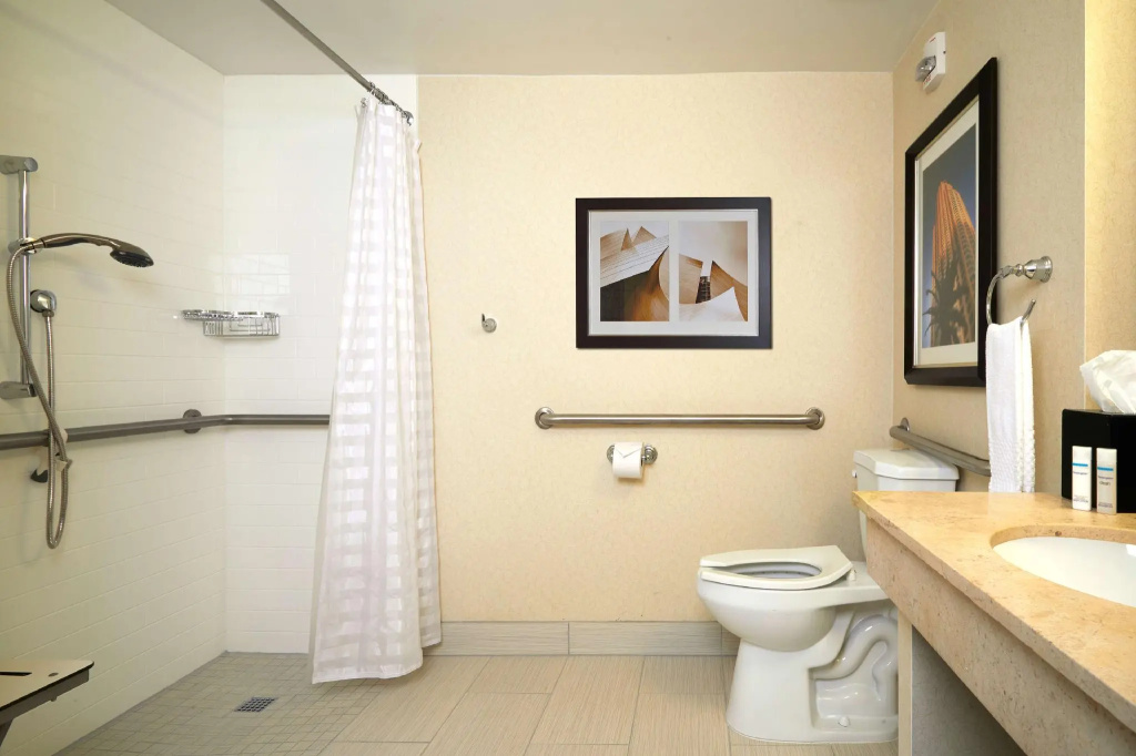 Embassy Suites by Hilton Los Angeles International Airport North - Chambres