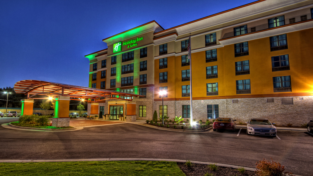 Holiday Inn Hotel & Suites Tupelo North by IHG