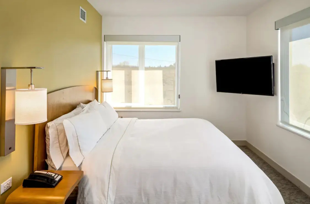 1 Bedroom Executive Suite