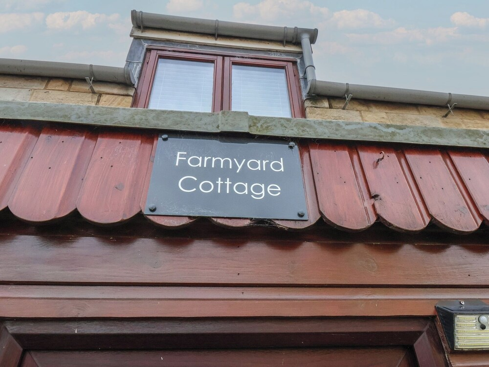 Farm Yard Cottage
