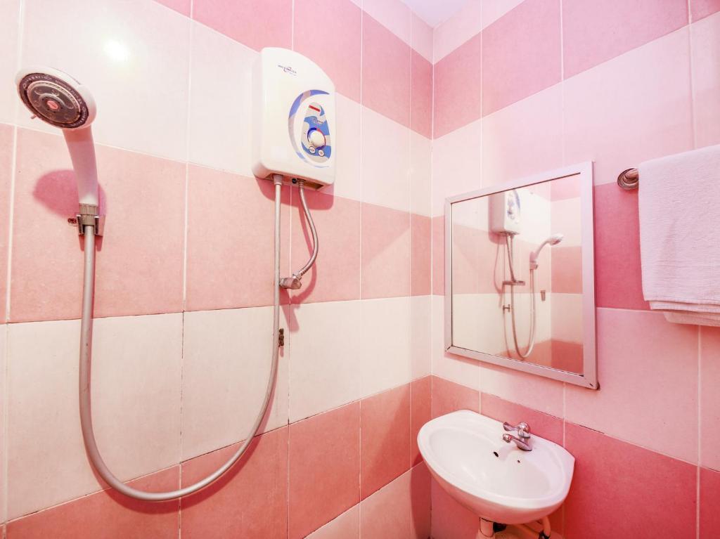Alor Street Hotel