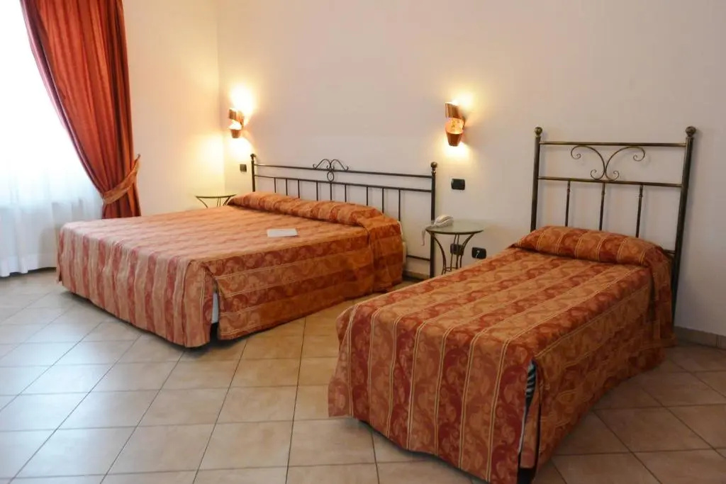 Hotel Italia - Chambres