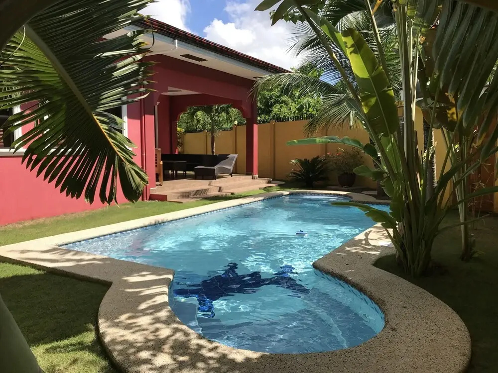Alona's Coral Garden Resort - Chambres