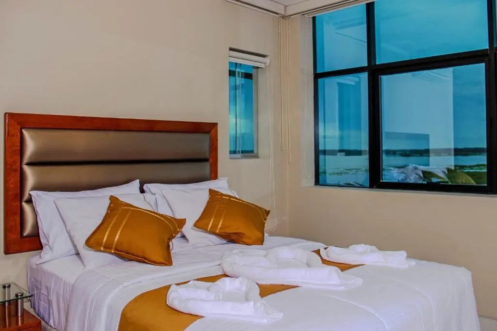 Deluxe Double room (full double bed)