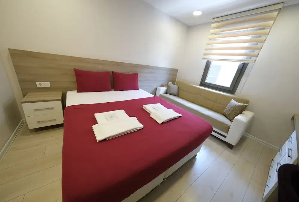 Comfort room