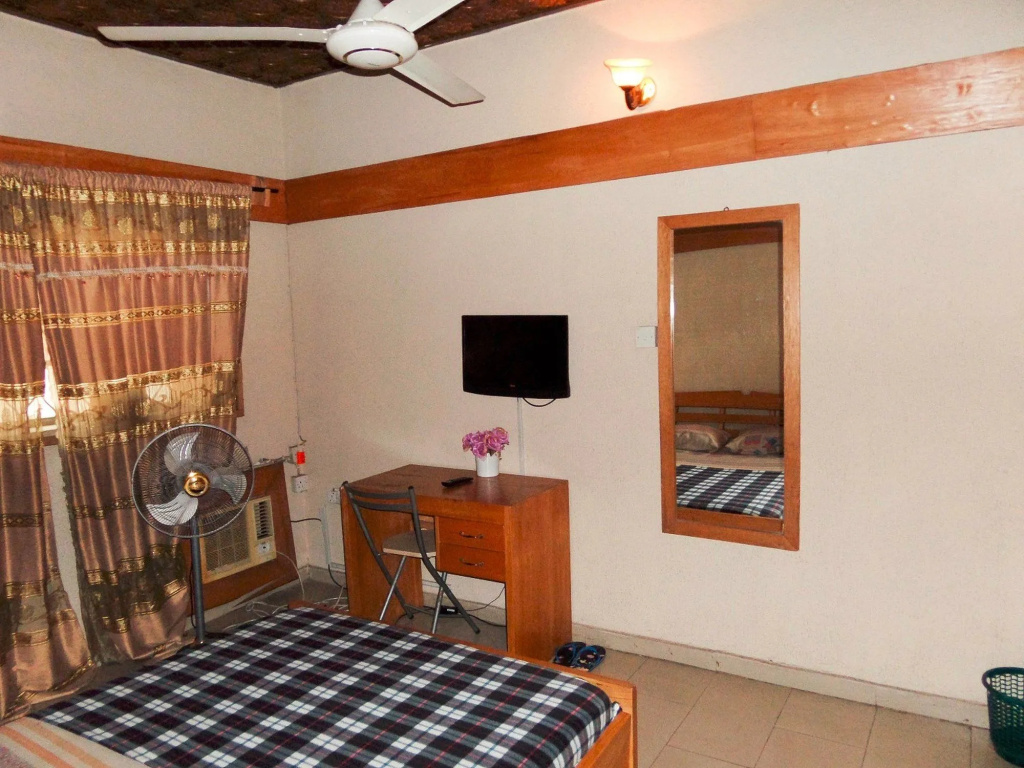 Deke Hotel and Suites - Général