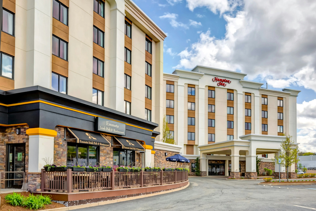 Hampton Inn Boston - Norwood