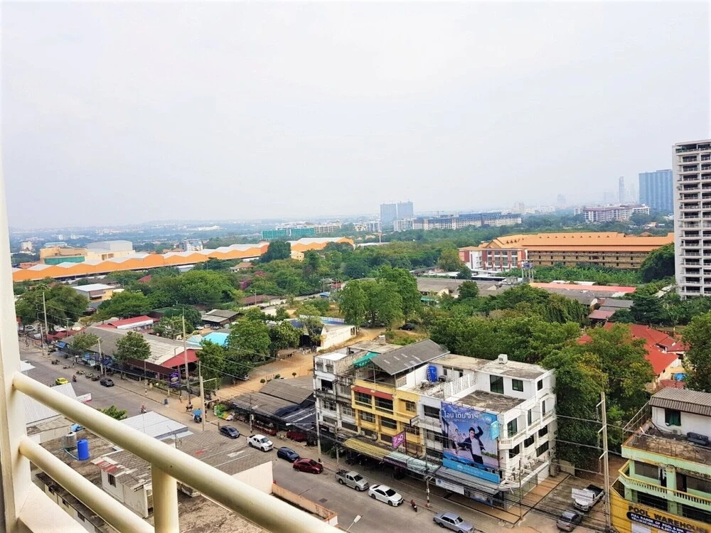 View Talay 1 - 11th Floor Studio Condo With Fantastic Views