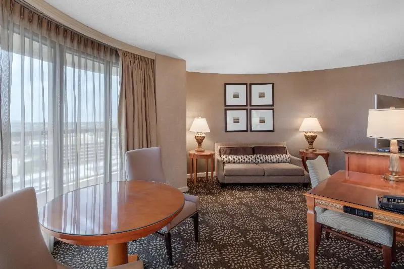 Omni Las Colinas Hotel - Chambres