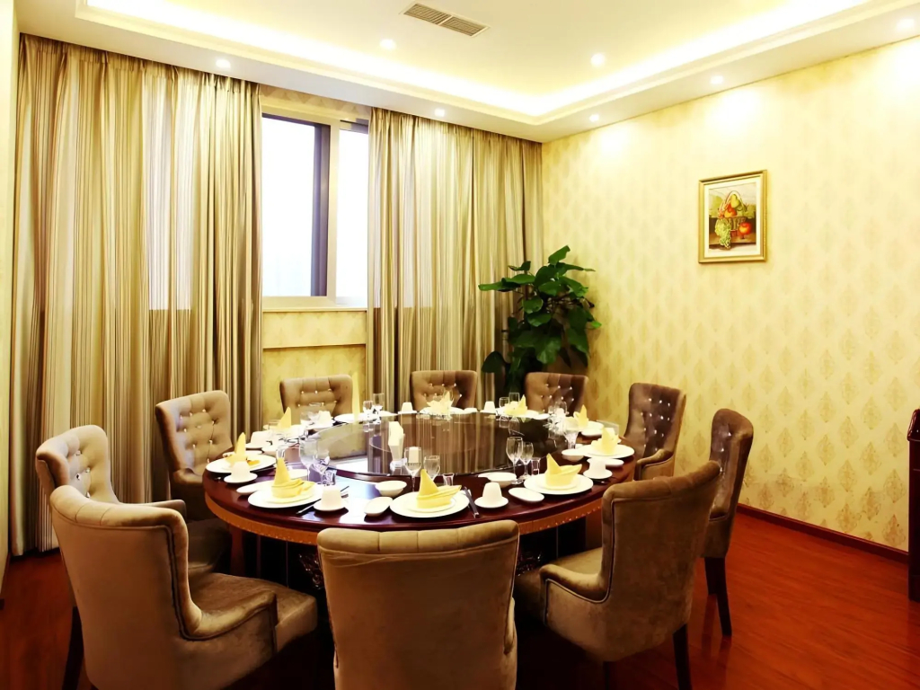 GreenTree Eastern ZiGong Huashang International City Huichuan Rd Hotel - фото 20