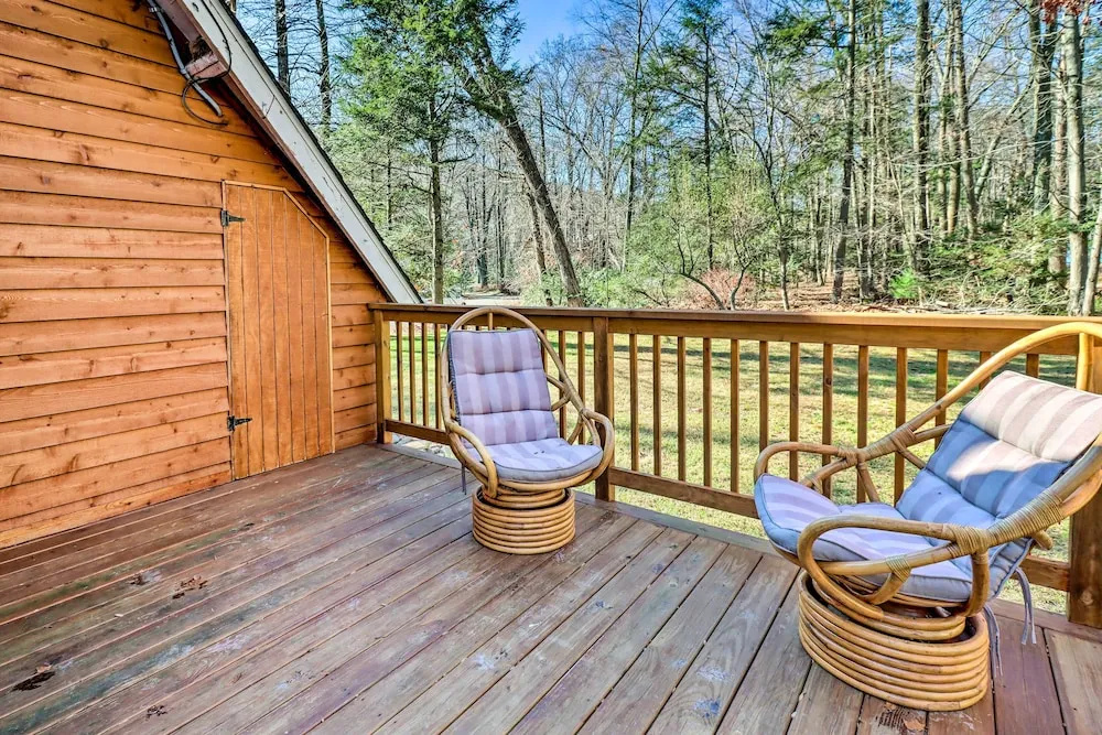 Cozy Tannersville Gem - Ski, Hike, Explore!