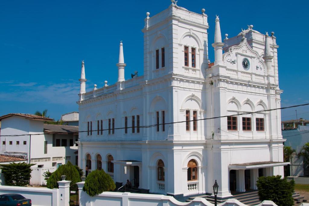 Angel Villa