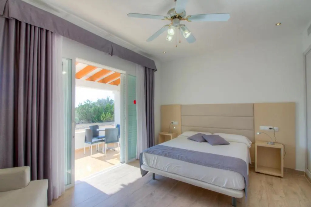 Superior Bungalow