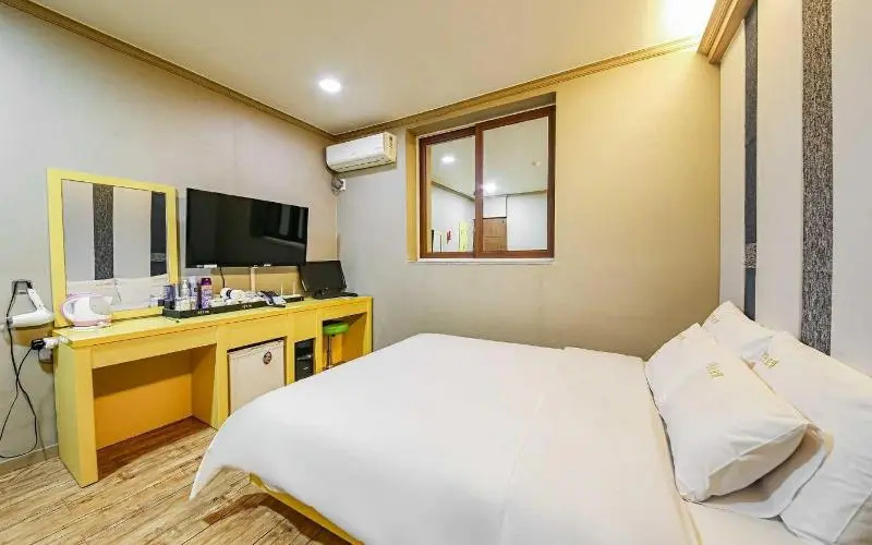 Hotel photo 30