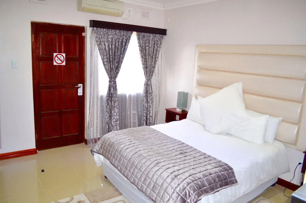 Hotel photo 32