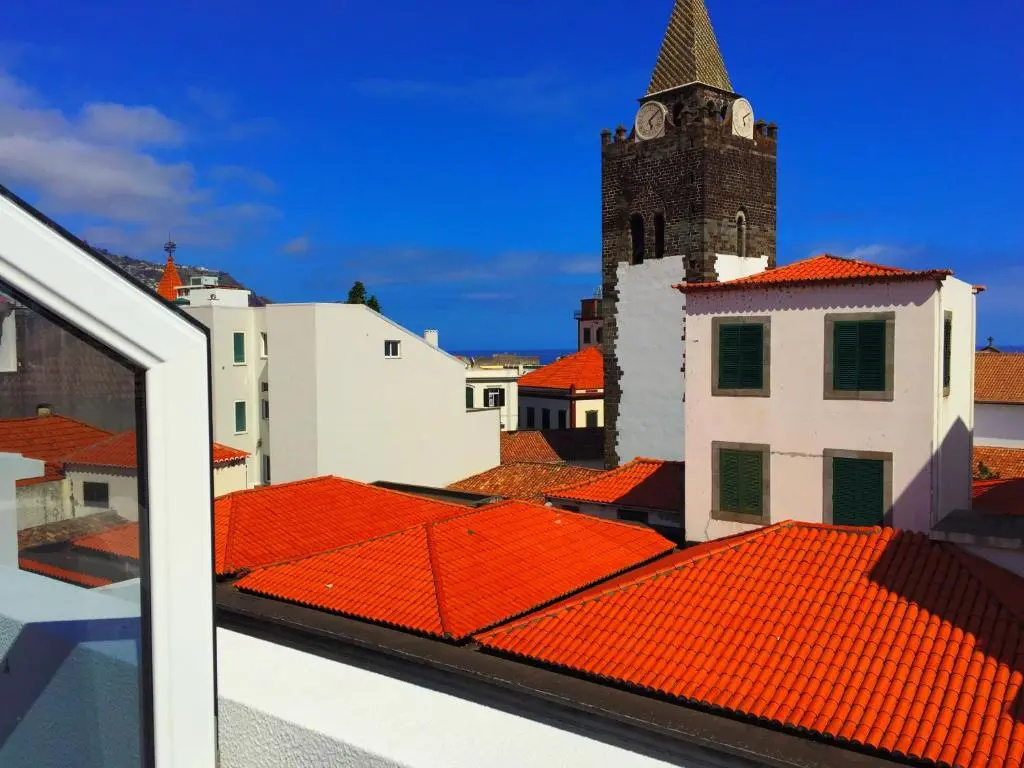 Art House Funchalet - Chambres