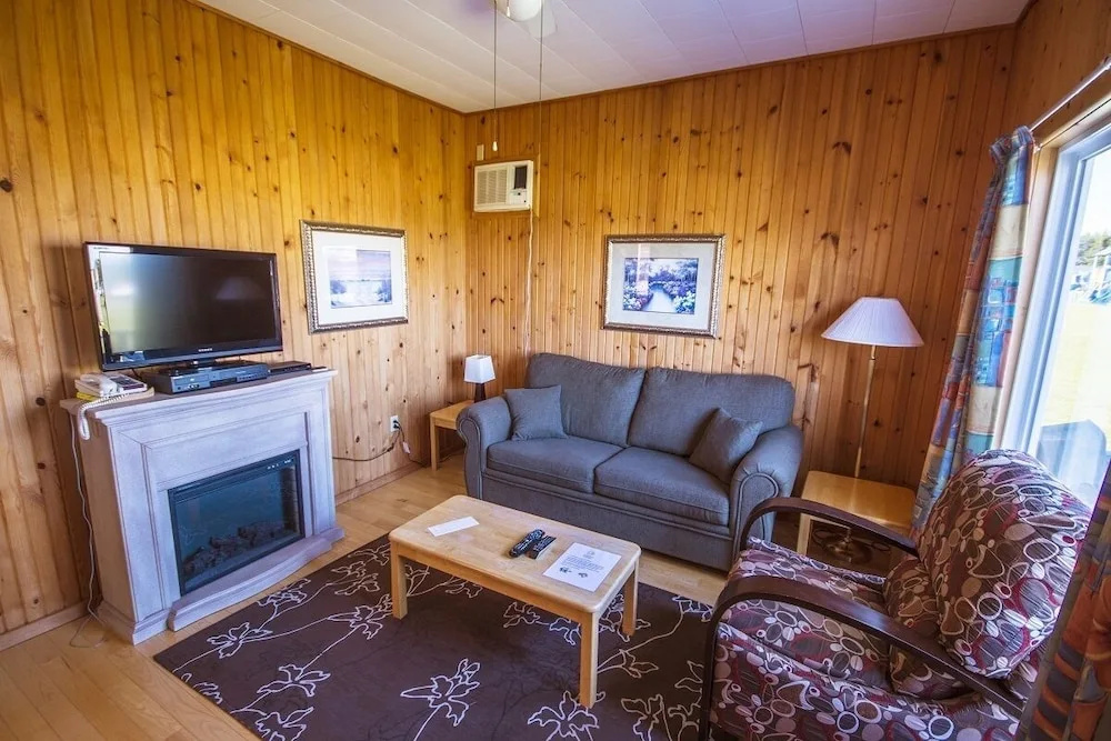 1 Bedroom Cottage
