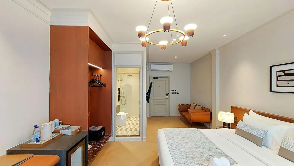 Отель Marwin Monique Hotel в Бангкоке