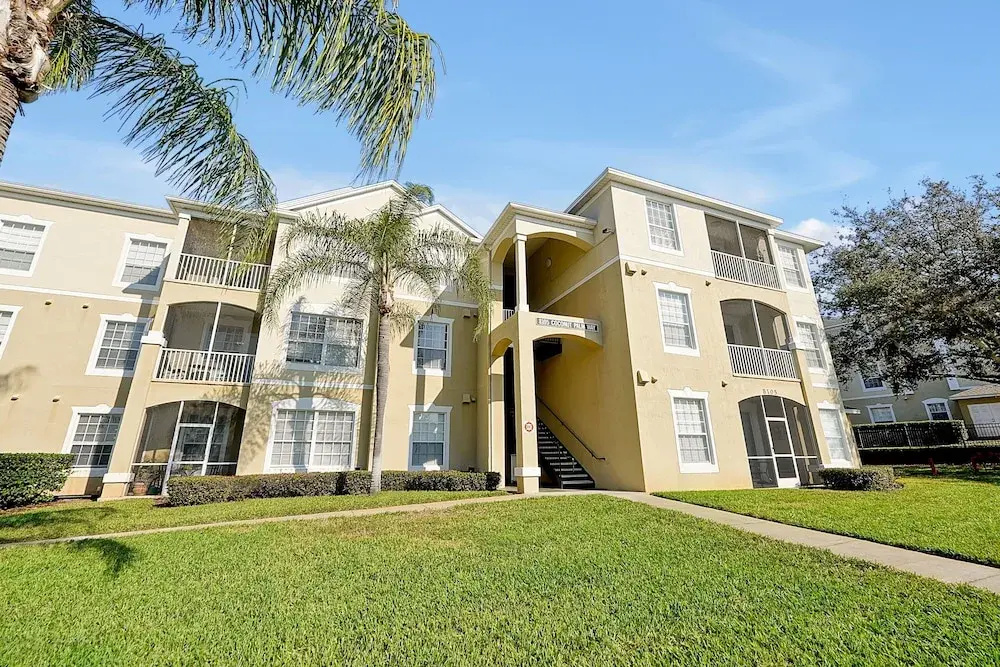 8105 Coconut Palm WAY Unit 205, Kissimmee,3beds