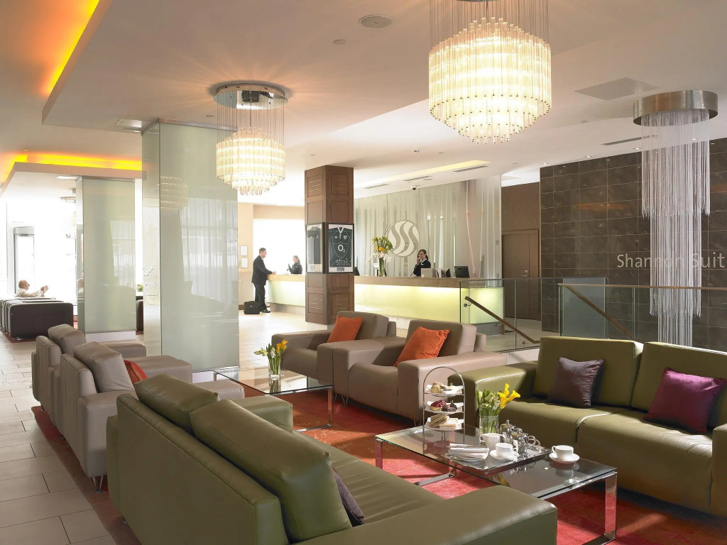 1 Bedroom Presidential Suite with river view