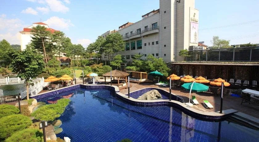 Chereville Spa Tourist Hotel - Général