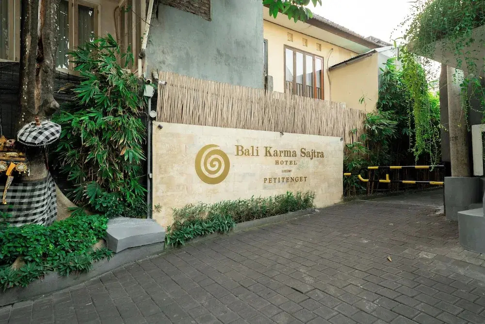 Bali Karma Sajtra Hotel — фото