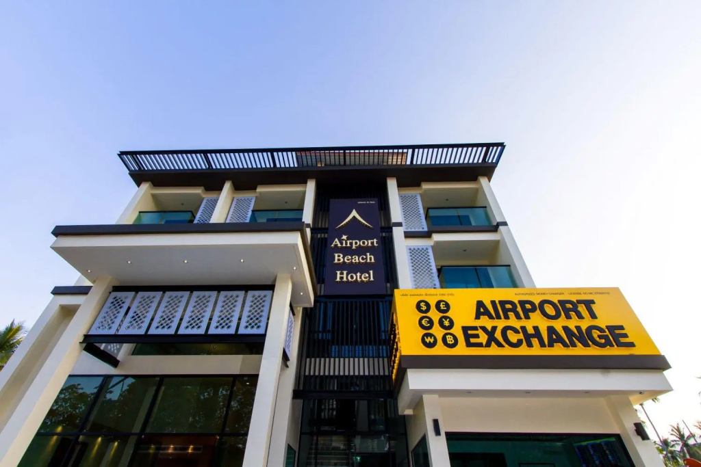 Airport Beach Hotel Phuket — фото