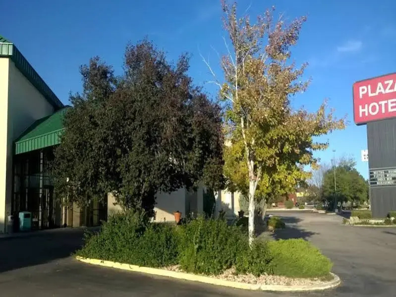 Clarion Inn