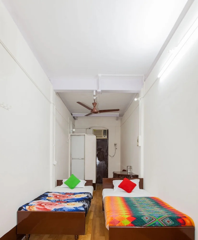 Standard Double room with city view (twin beds)