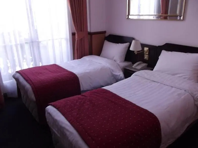 Holiday Villa Hotel And Suites - Chambres