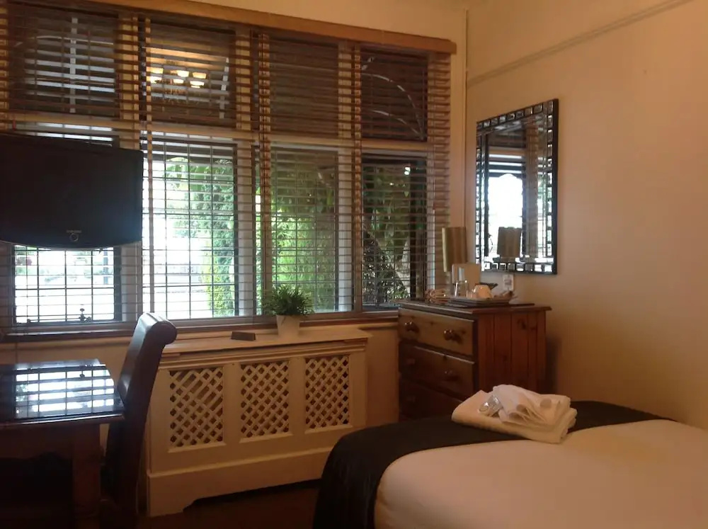 Oak Lodge Hotel - Chambres