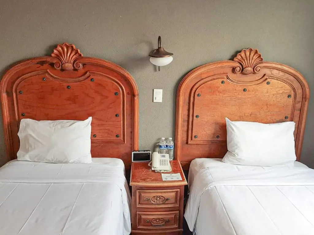 Hotel Canada Central - Chambres