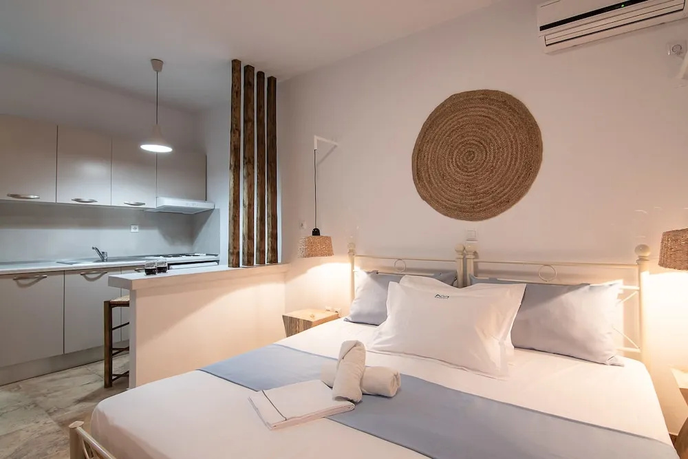 Kallisti Studios & Apartments