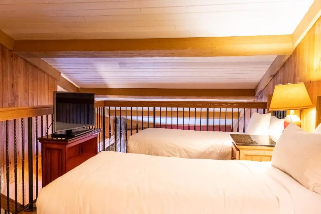 Double Apartment (full double bed)