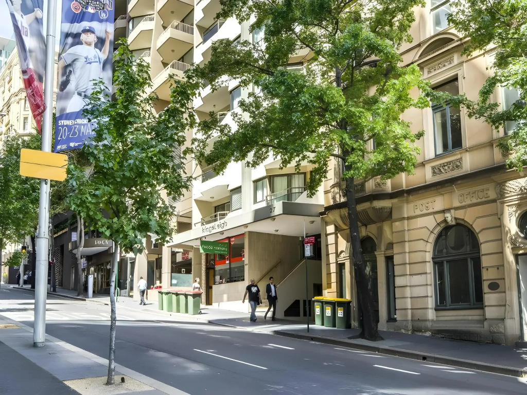 Metro Apartments on King Street