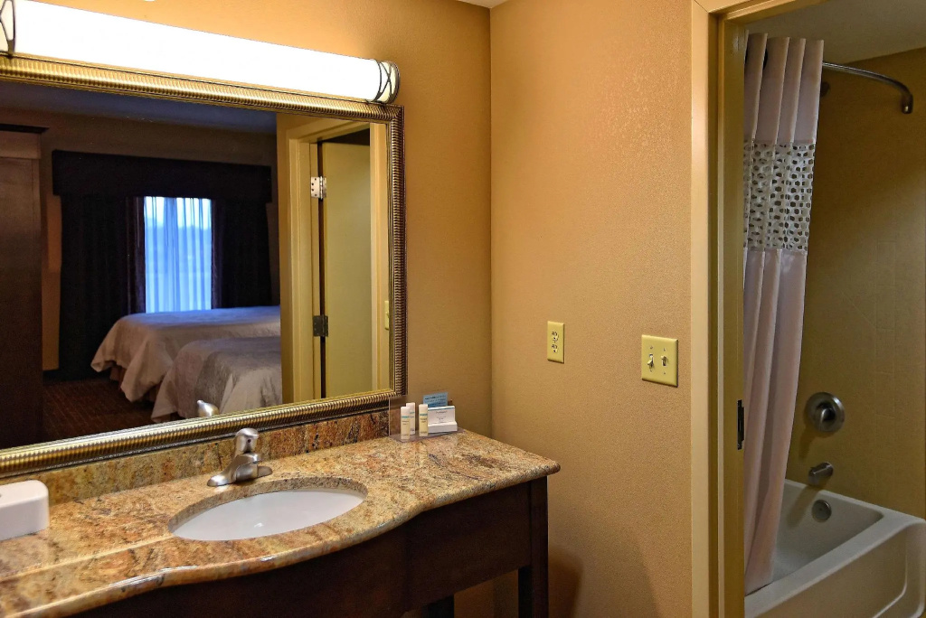 Quadruple Suite