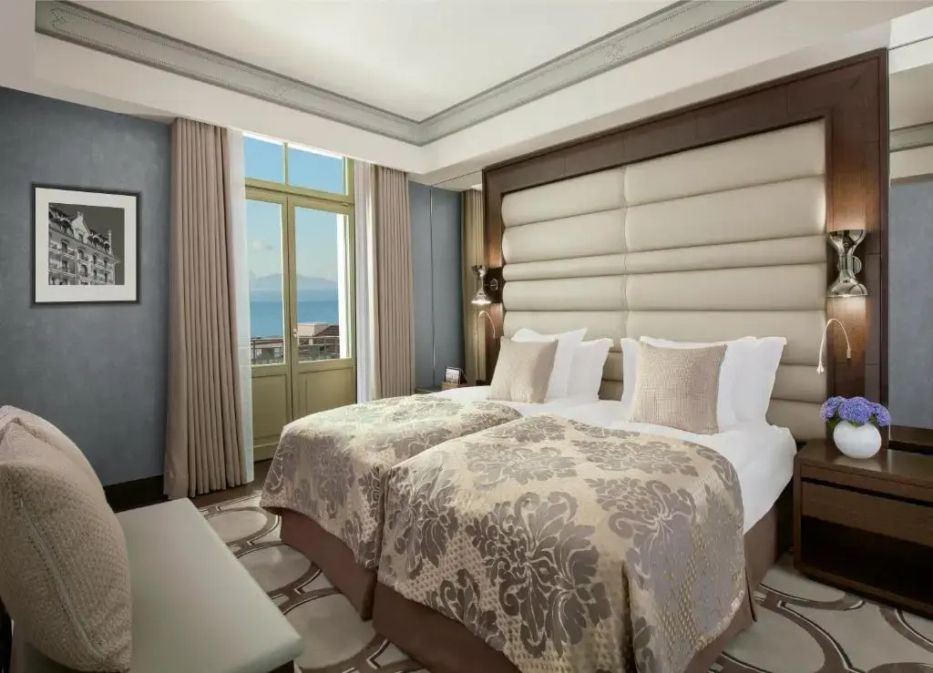 Savoy Executive Double room with lake view (twin beds)