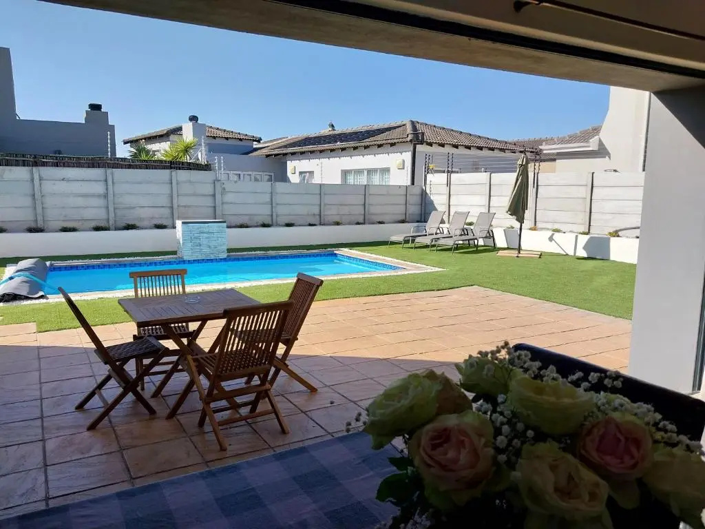 Lnd Guest House