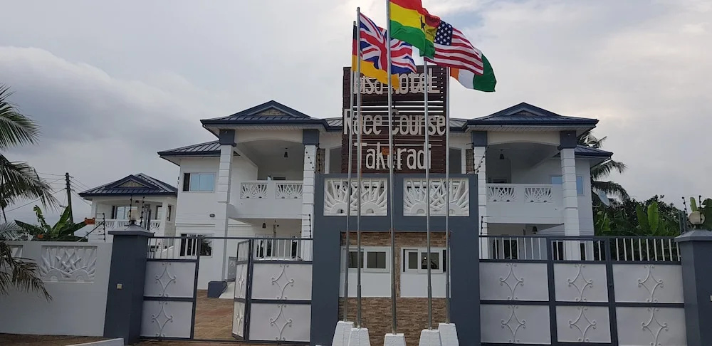 Ibisa Hotel