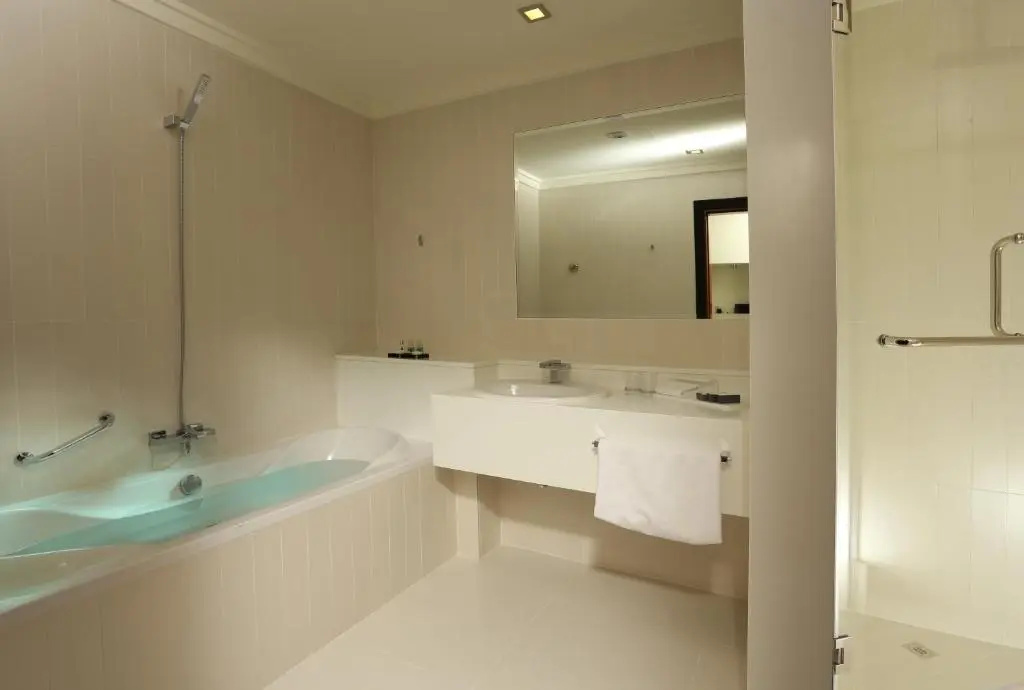Millennium Airport Hotel Dubai - Chambres