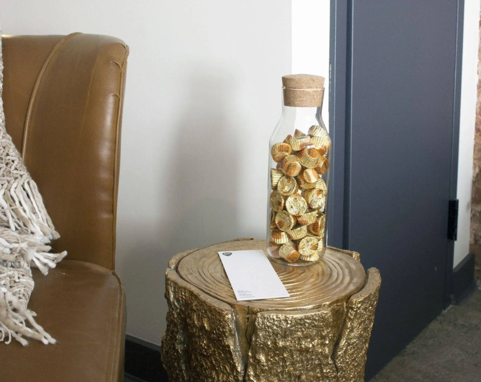 Lobby & Reception